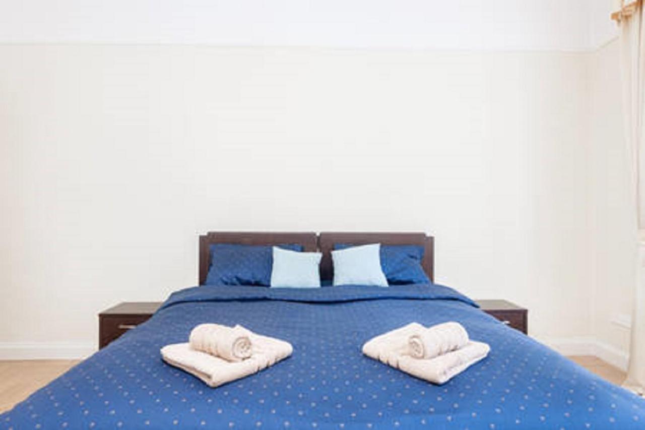 Historic Centre-Spacious Apartment Praha Bagian luar foto